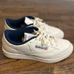 Reebok Club C 85 MU in Vintage Chalk and Navy Colorway - Only Worn Once